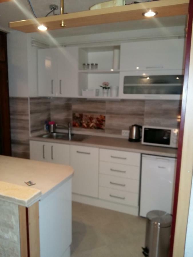 Apartman Stonewood West Zagreb Exterior foto